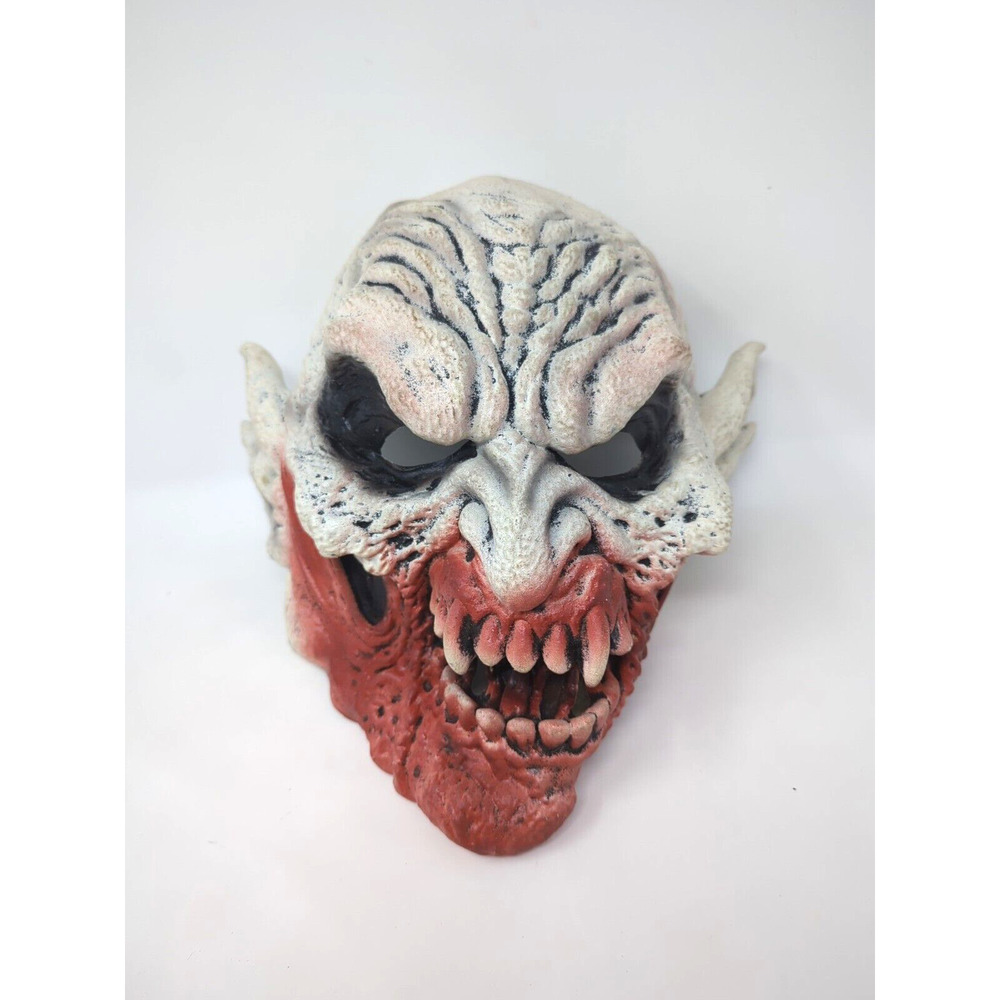 Vintage 00s Bloody Demon Goblin Halloween Mask Costume Don Post Studios 2000